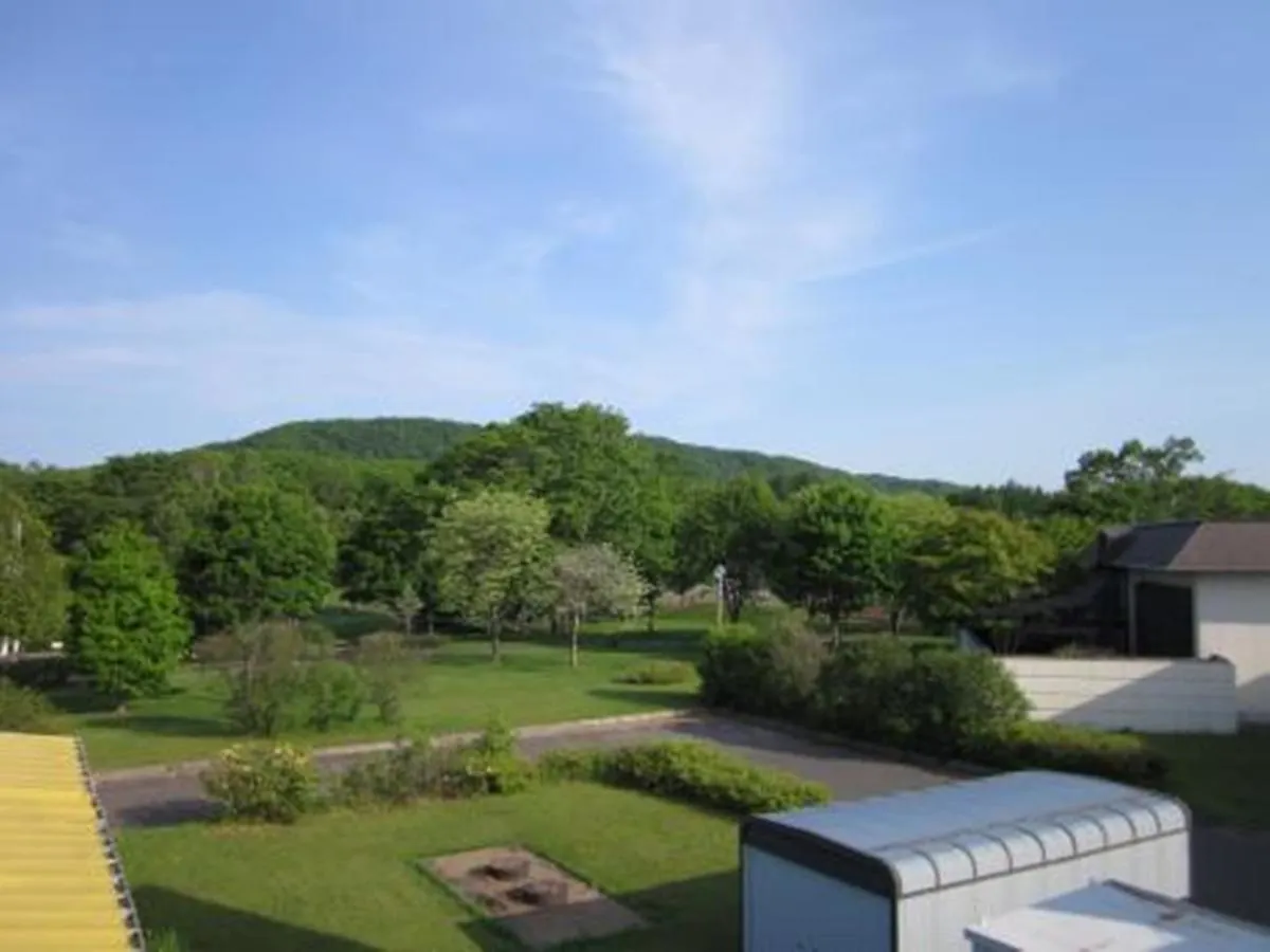 Green Park Tsurui 2*,  Giappone